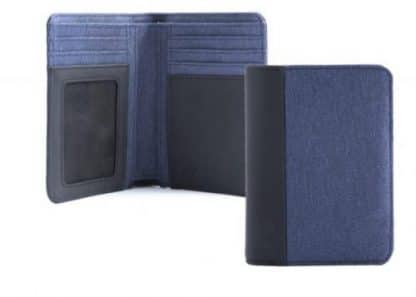 portafoglio in verticale nava linea twin con 7 tasche per carte di credito ed rfid colore blu aperto e chiuso