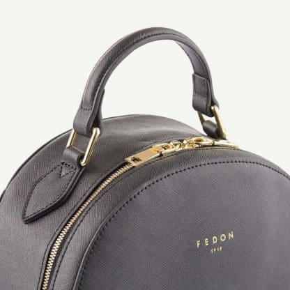 Fedon Emily zaino donna in pelle di colore nero particolare del logo