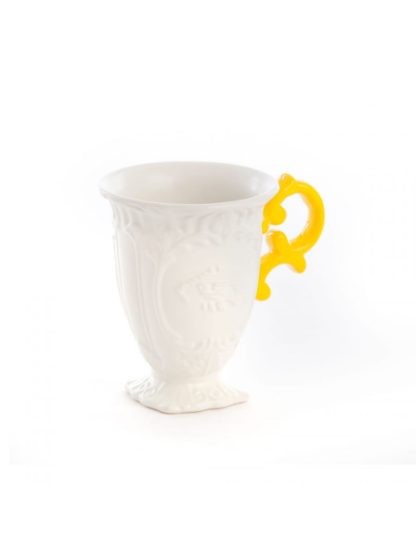 Seletti tazza in porcellana bianca opaca con manico giallo della serie I Wares, vista trasversale