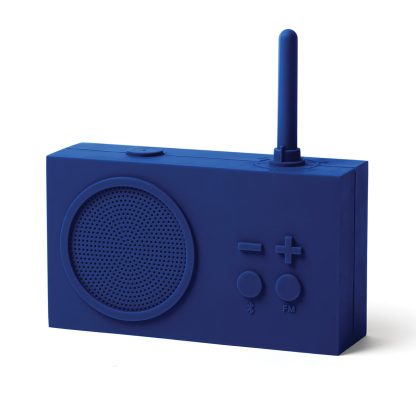 La forma retrò di Tykho di colore blu, ricorda le tradizionali radio AM/FM che si trovavano nelle cucine dei nostri genitori, ma con un tocco contemporaneo, funzione speaker Bluetooth® vista in diagonale