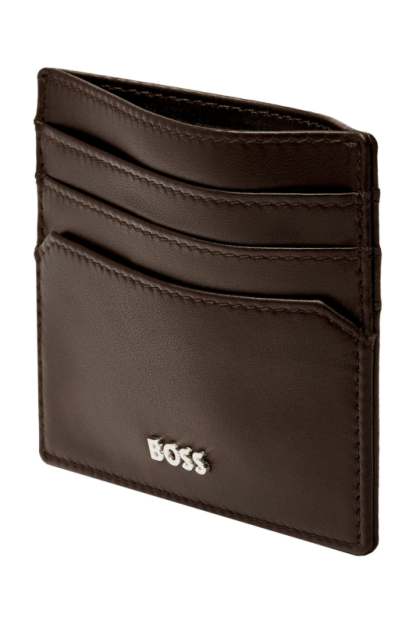 Hugo Boss Porta card Classic Smooth in pelle marrone, visto in diagonale aperto.
