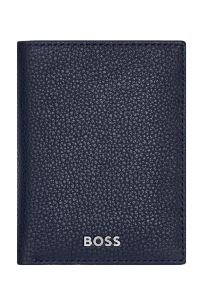 Hugo Boss Classic Grained portacarte a tre ante in pelle martellata colore blu nevy, visto chiuso fronte.