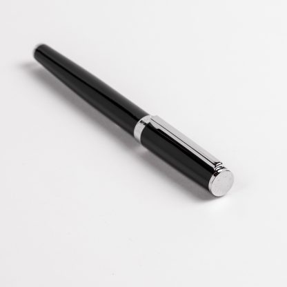 Hugo Boss Gear Icon Black Rollerball vista dal retro