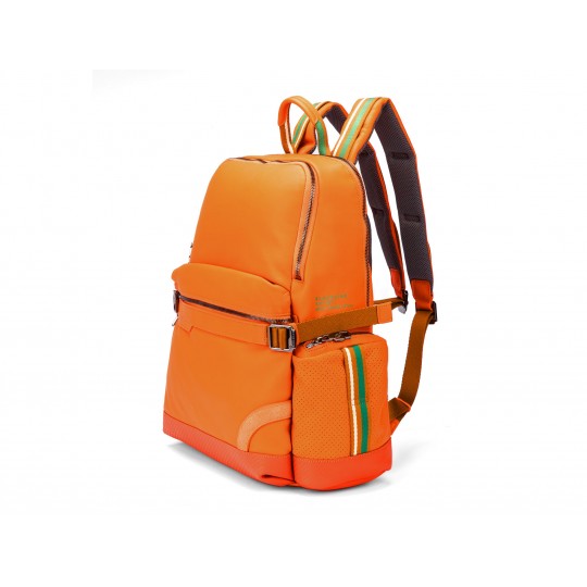 Scharlau Slackline zaino in pelle arancio con porta pc 15,6", in diagonale.