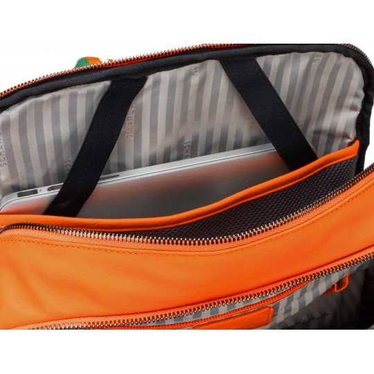 Scharlau Slackline zaino in pelle arancio con porta pc 15,6", aperto tasca pc